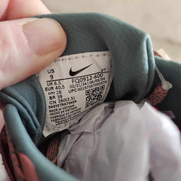 Nike Pegasus Trail 5 GORE-TEX Women's Waterproof Trail Running Shoes - Picture 10 of 10